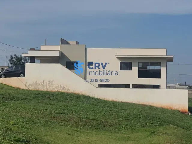 Terreno com 256m², à venda, no bairro Conjunto Habitacional Alexandre Urbanas em Londrina