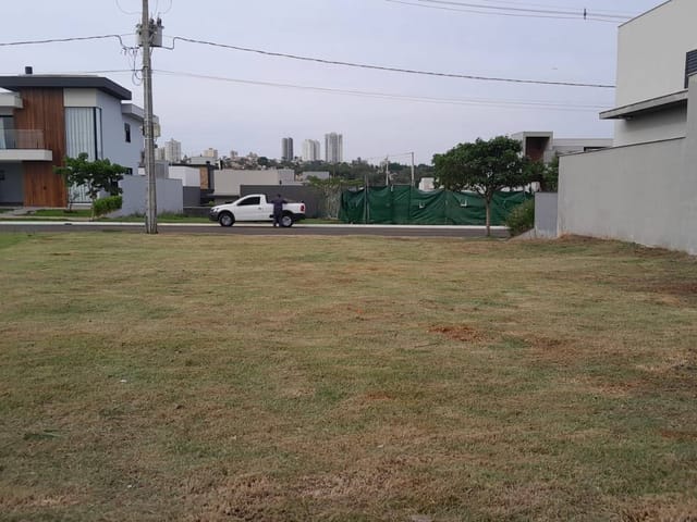 Terreno com 300m², à venda, no bairro Cambe  em Cambé