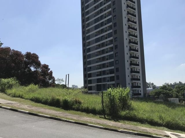 Terreno com 352m², à venda, no bairro Bethaville I em Barueri