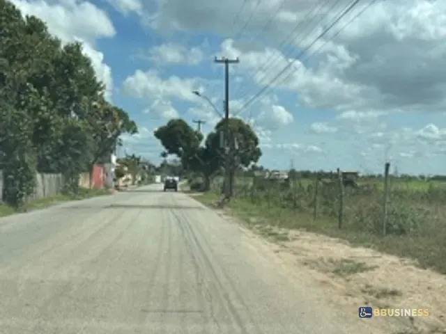 Terreno com 9000m², à venda, no bairro Goytacazes em Campos dos Goytacazes