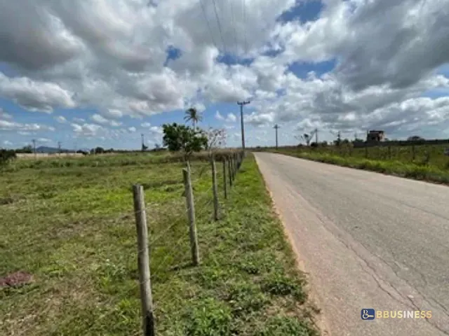 Terreno com 9000m², à venda, no bairro Goytacazes em Campos dos Goytacazes