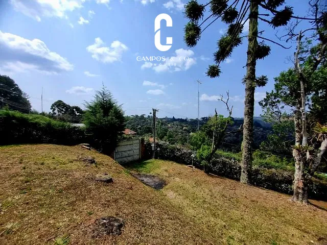 Terreno com 1110m², à venda, no bairro Alto da Vila Inglesa em Campos do Jordão