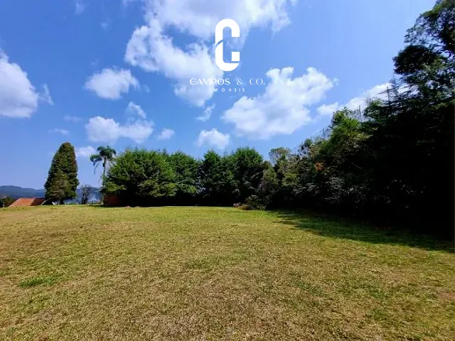 Terreno com 1110m², à venda, no bairro Alto da Vila Inglesa em Campos do Jordão