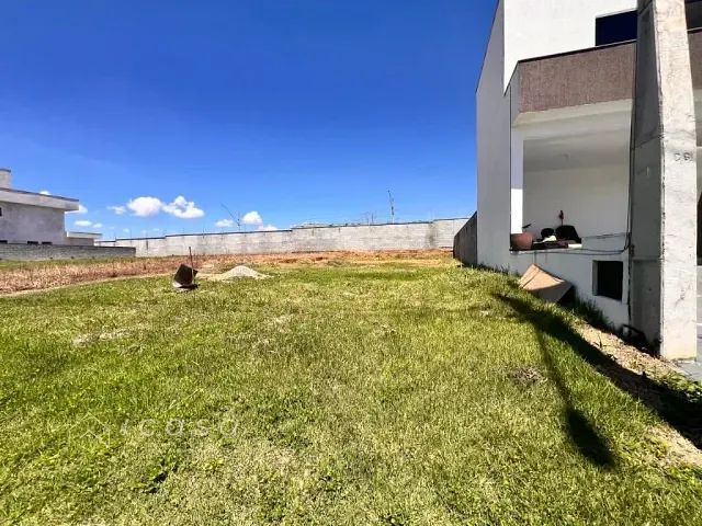 Terreno com 250m², à venda, no bairro Residencial Colinas. em Caçapava