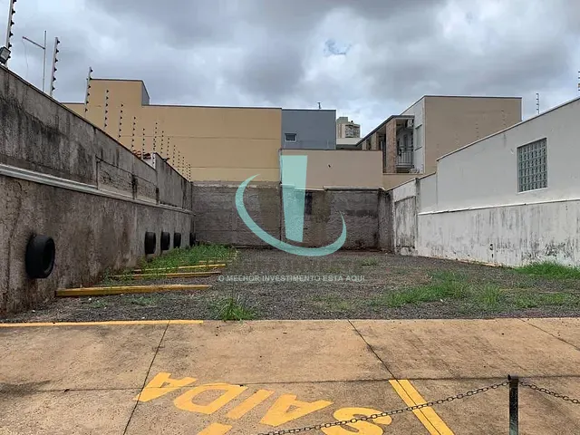 Terreno com 280m², à venda ou para alugar, no bairro Centro em Araraquara