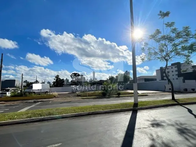 Terreno com 1000m², à venda, no bairro Centro em Chapecó