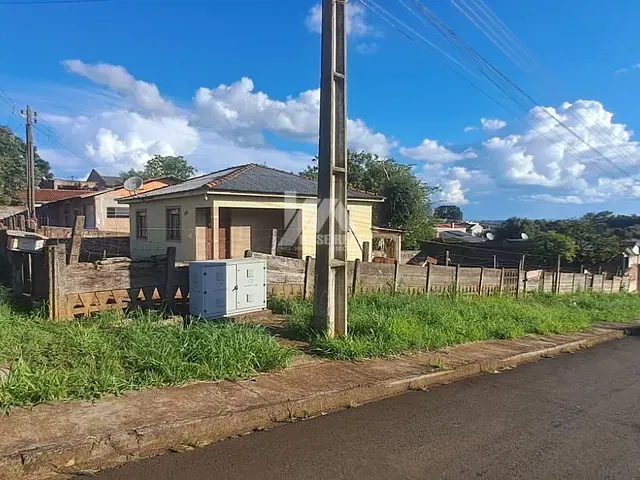 Terreno com 525m², à venda, no bairro Uvaranas em Ponta Grossa