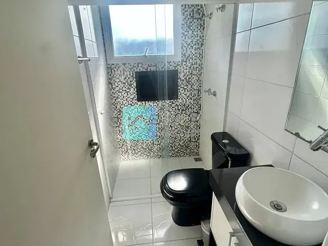 Sobrado com 300m² 3 quartos e 3 banheiros, à venda, no bairro Condomínio Terras do Vale em Caçapava