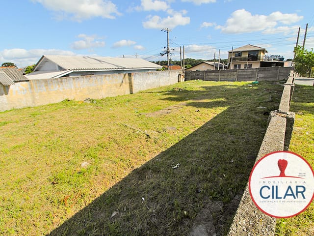 Terreno com 450m², à venda, no bairro Pinheirinho em Curitiba