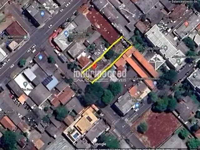 Terreno com 825m², à venda, no bairro Centro em Rolândia