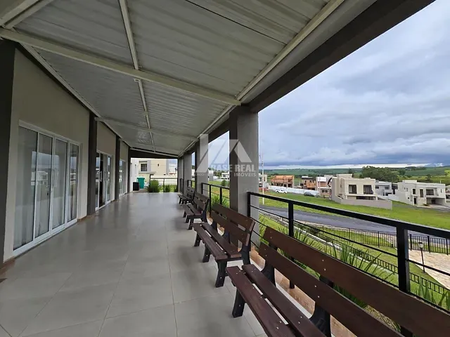 Terreno com 200m², à venda, no bairro Jardim Carvalho em Ponta Grossa