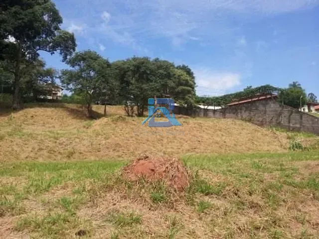 Terreno com 2000m², à venda, no bairro Capela do Barreiro em Itatiba