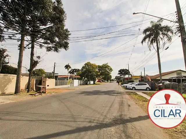 Terreno com 735m², à venda, no bairro Boqueirão em Curitiba