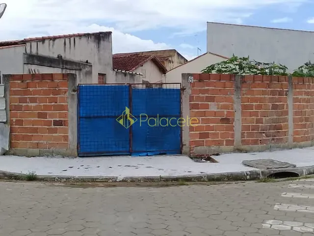 Terreno com 185m², à venda, no bairro Bom Jardim I em Guaratinguetá
