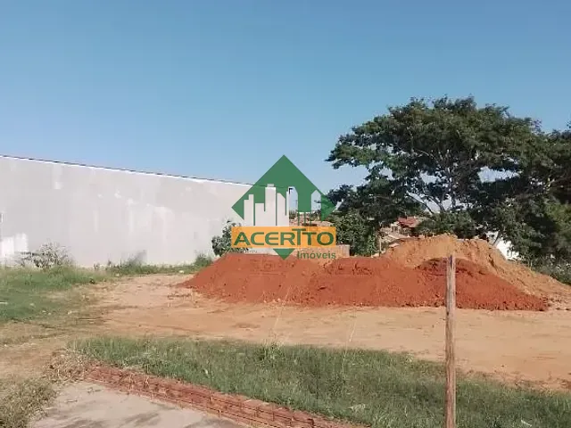 Terreno com 300m², à venda, no bairro Umuarama em Araçatuba