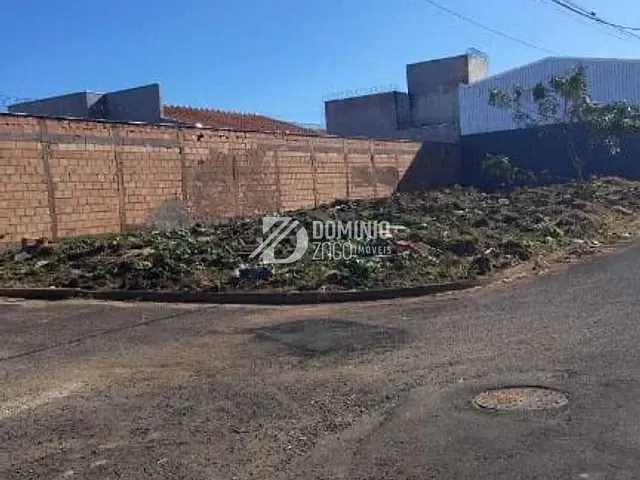 Terreno com 300m², à venda, no bairro Jardim Maracanã em Uberaba