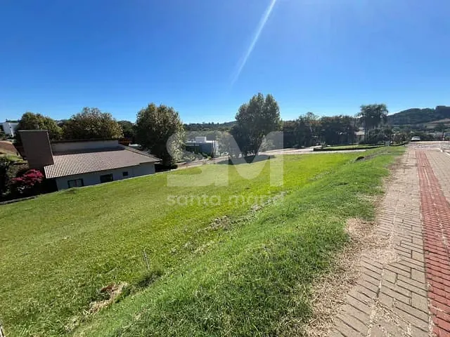 Terreno com 1000m², à venda, no bairro Colônia Bacia em Chapecó