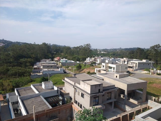 Terreno com 500m², à venda, no bairro Loteamento Residencial Lago do Sol em Cotia