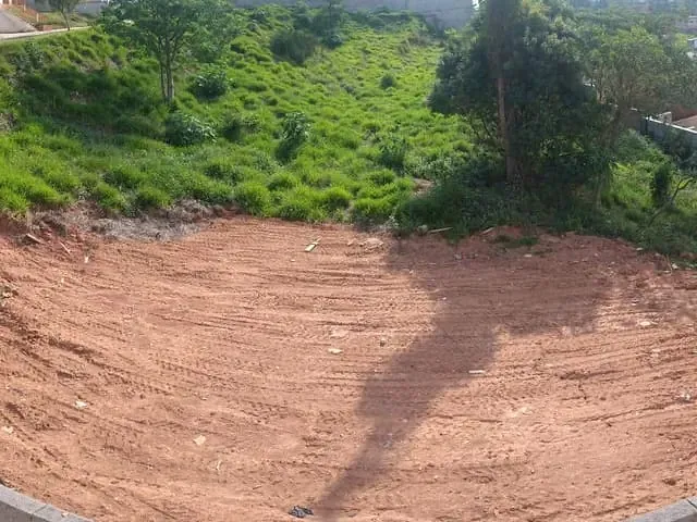 Terreno com 500m², à venda, no bairro Loteamento Residencial Lago do Sol em Cotia