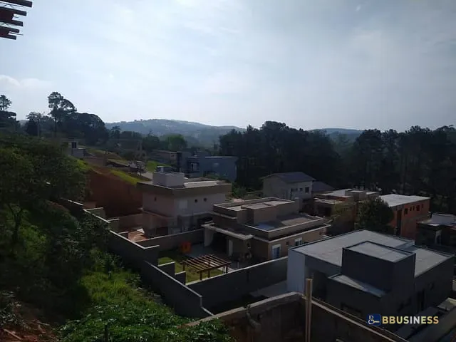 Terreno com 500m², à venda, no bairro Loteamento Residencial Lago do Sol em Cotia