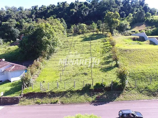 Terreno com 2500m², à venda, no bairro Arvoredo em Concórdia