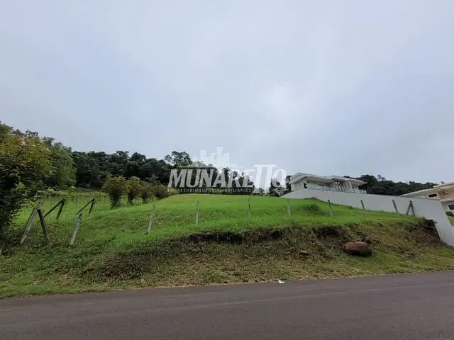 Terreno com 2500m², à venda, no bairro Arvoredo em Concórdia
