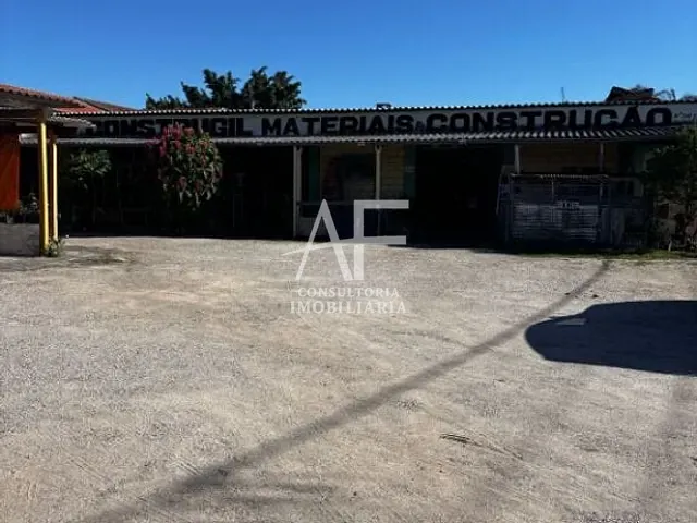 Terreno com 900m², à venda, no bairro Jardim Gurilândia em Taubaté