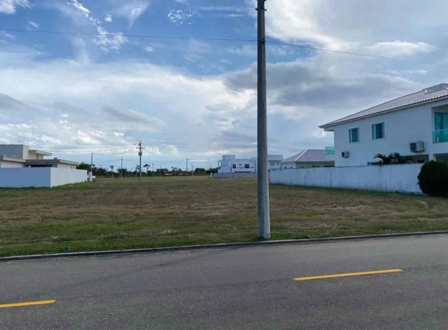 Terreno com 406m², à venda, no bairro Parque Penha em Campos dos Goytacazes