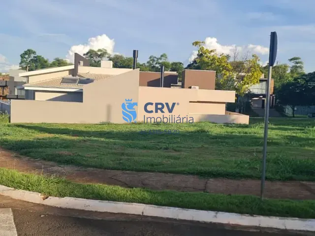 Terreno com 398m², à venda, no bairro Jardim Montecatini em Londrina