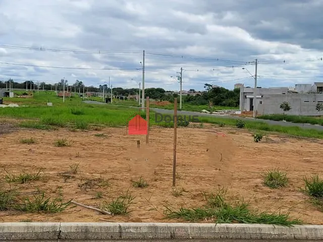 Terreno com 181m², à venda, no bairro Loteamento Industrial Água Preta em Pindamonhangaba