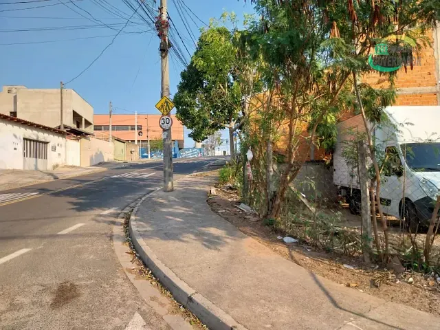Terreno com 250m², à venda, no bairro Jardim Ouro Preto em Campinas