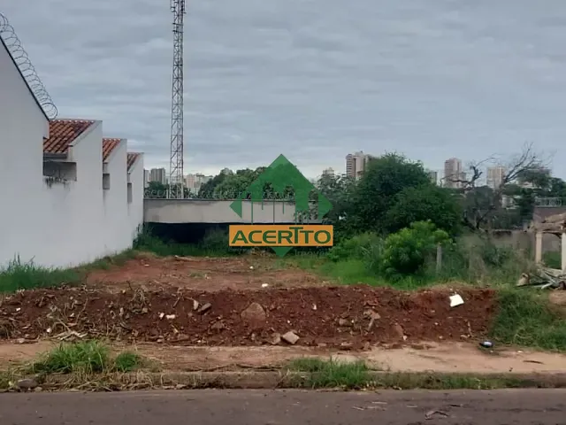 Terreno com 300m², à venda, no bairro Umuarama em Araçatuba