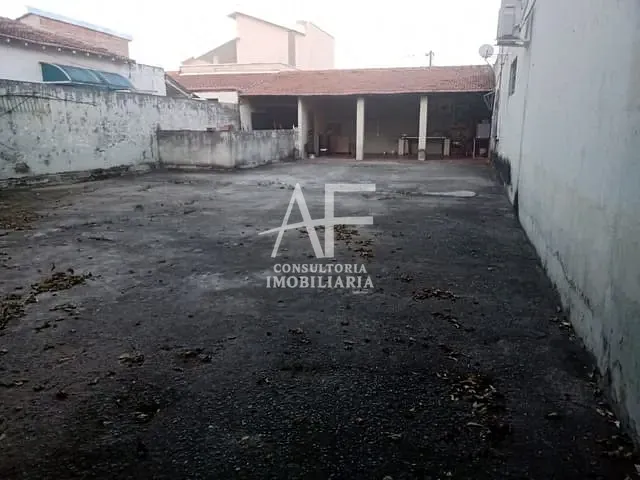 Terreno com 250m², à venda, no bairro Vila Comendador Rodrigues Alves em Guaratinguetá