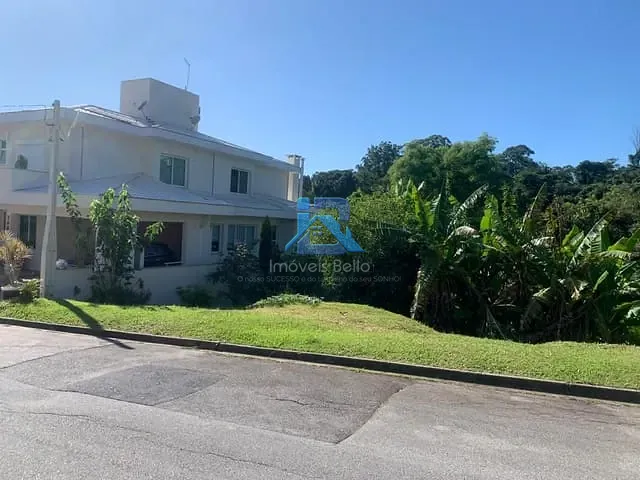 Terreno com 306m², à venda, no bairro Residencial Fazenda Serrinha em Itatiba