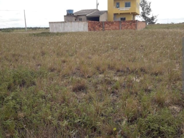 Terreno com 420m², à venda, no bairro CHAPEU DO SOL em São João da Barra