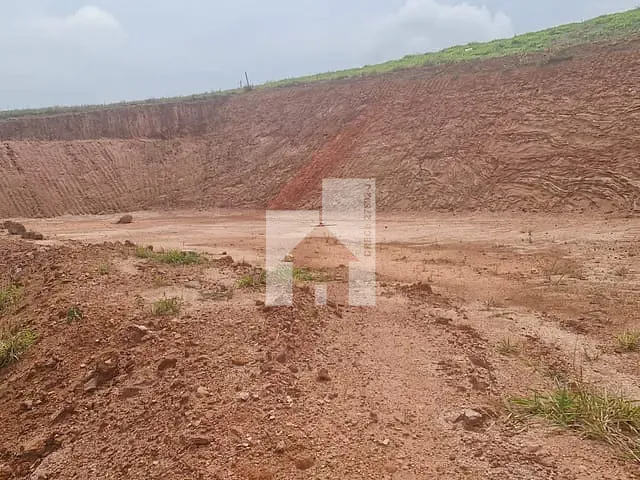Terreno com 1000m², à venda, no bairro Caxambu em Jundiaí