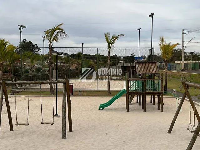 Terreno com 250m², à venda, no bairro Beija-Flor II em Uberaba