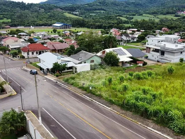 Terreno com 1220m², à venda, no bairro Germânia em Westfalia