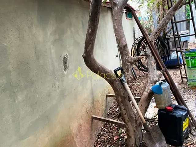Terreno com 250m², à venda, no bairro Residencial Mombaça em Pindamonhangaba