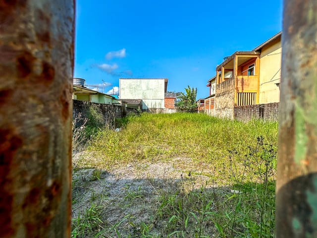 Terreno com 300m², à venda, no bairro Vista Linda em Bertioga