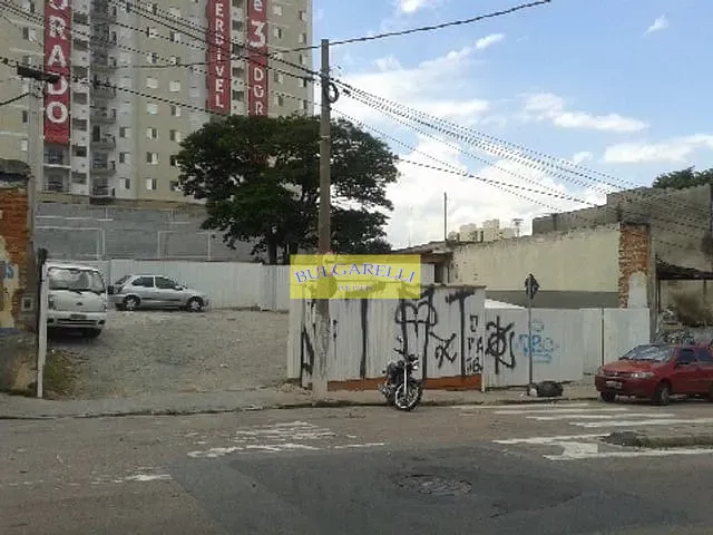 Terreno com 1400m², à venda, no bairro Centro em Jundiaí