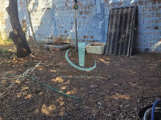 Terreno com 400m², à venda, no bairro Jardim Brasil (Vila Xavier) em Araraquara