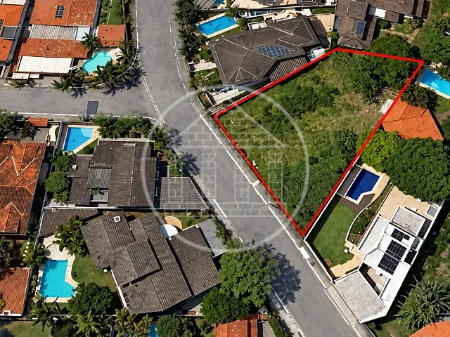 Terreno com 1010m², à venda, no bairro Jardim Guarapiranga em São Paulo