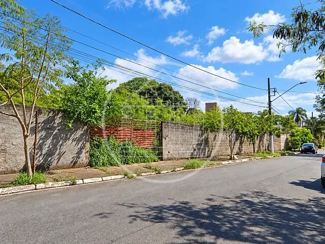 Terreno com 1010m², à venda, no bairro Jardim Guarapiranga em São Paulo