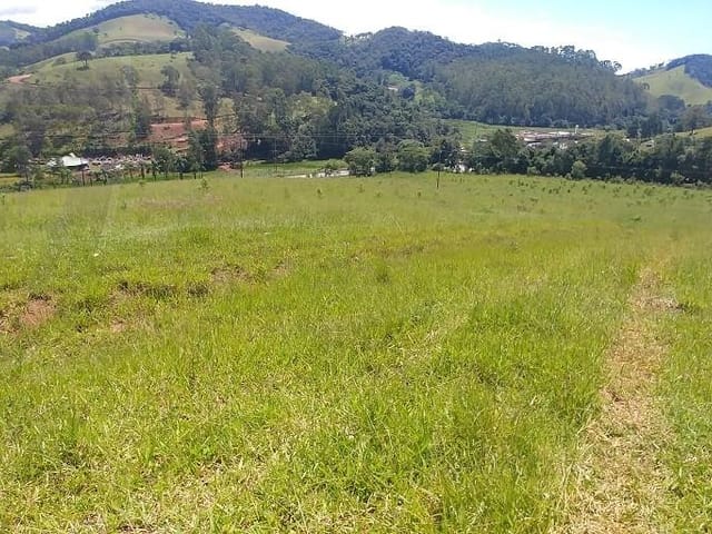 Terreno com 411000m², à venda, no bairro Camanducaia em Camanducaia