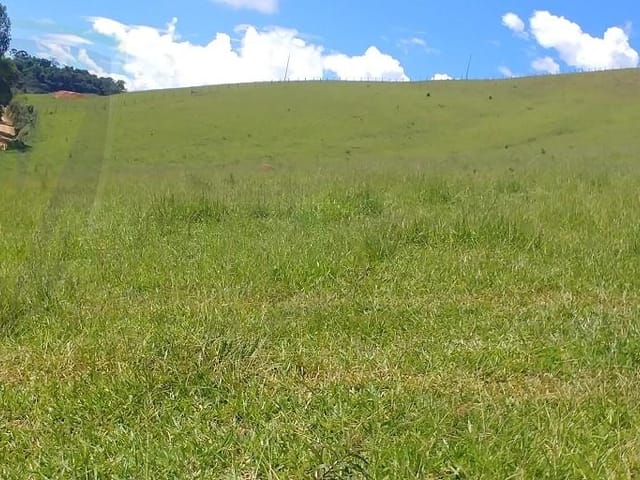 Terreno com 411000m², à venda, no bairro Camanducaia em Camanducaia