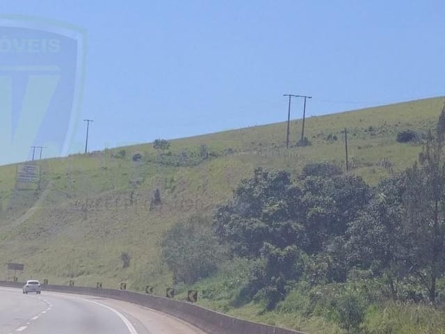 Terreno com 411000m², à venda, no bairro Camanducaia em Camanducaia