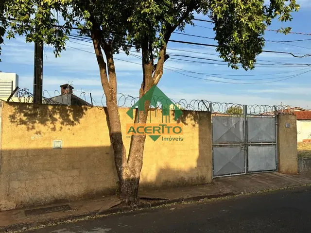 Terreno com 320m², à venda, no bairro Jardim Nova Yorque em Araçatuba