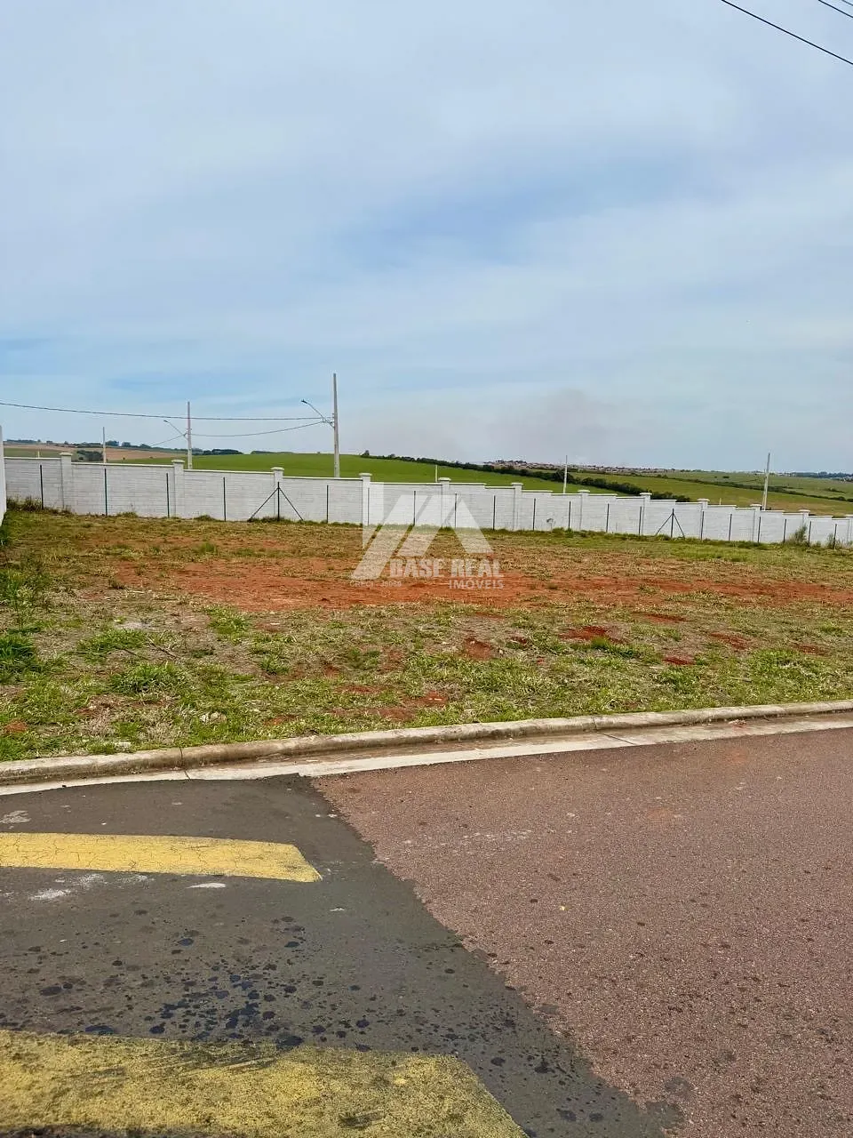 Terreno Comercial à venda próximo ao Alphaville — Jardim Carvalho