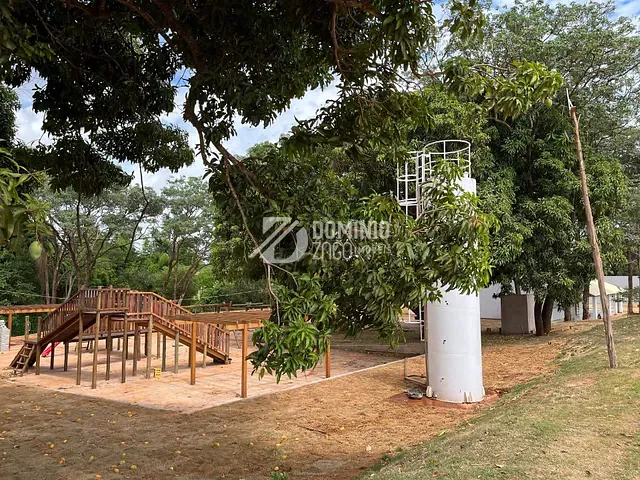 Terreno com 250m², à venda, no bairro Recreio dos Bandeirantes em Uberaba